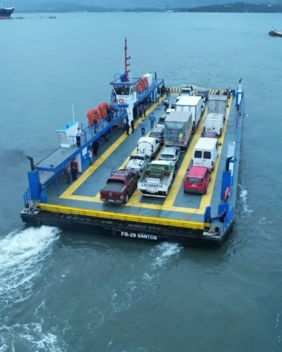 Manutenção em balsas graneleiras, carreteiras, empurradores e barcos de grande e pequeno porte